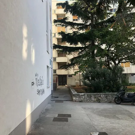 Jadranka Place * 扎达尔